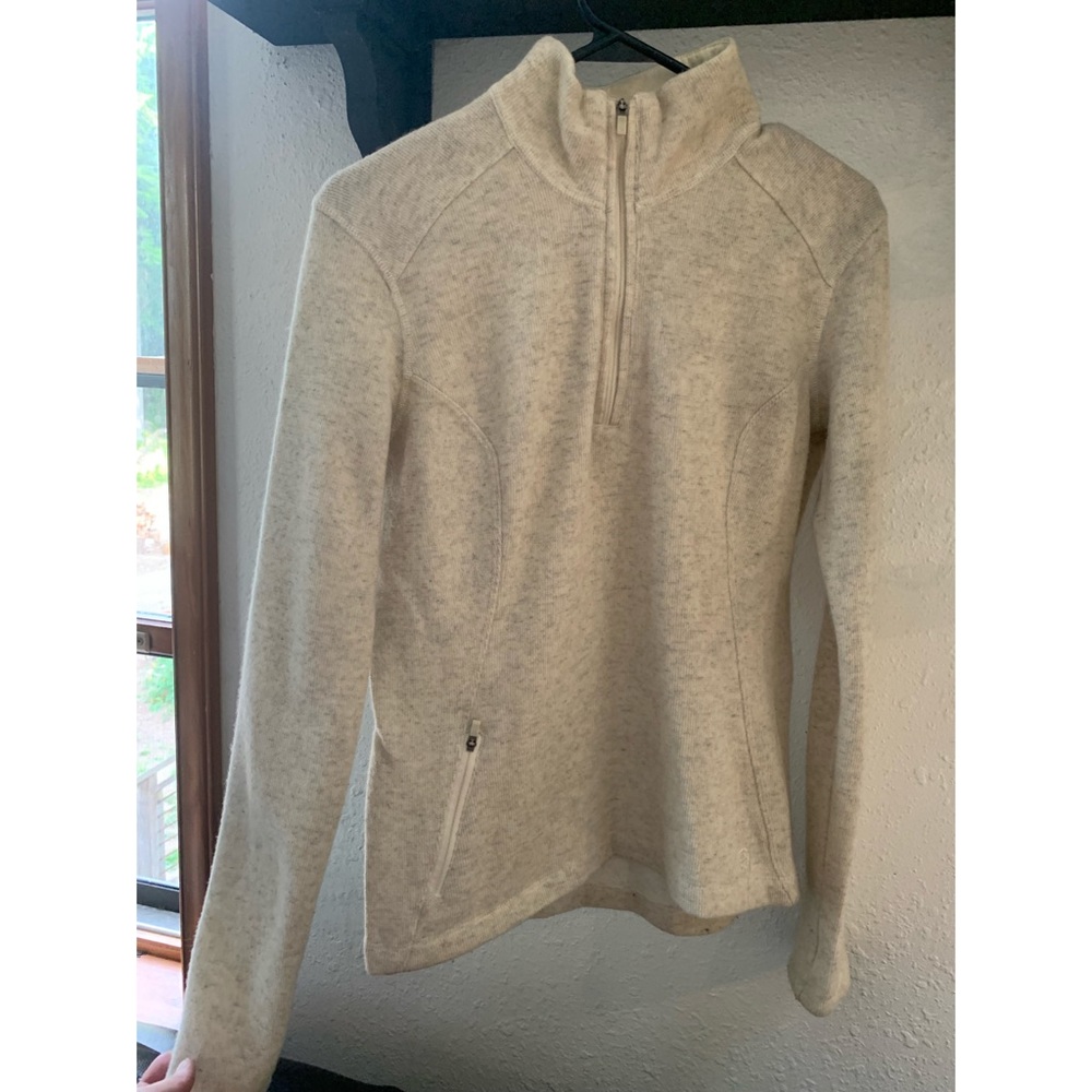 Mountain Hardwear Quarter-Zip Pullover